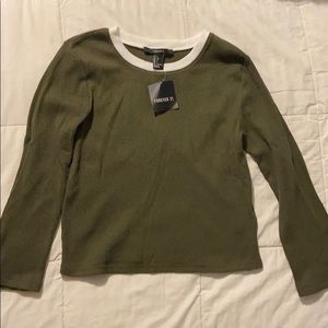 Quarter sleeve shirt